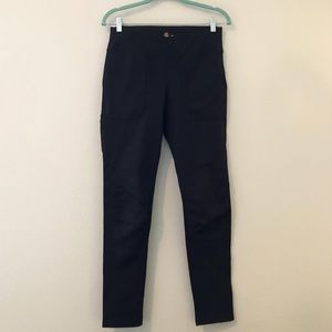 Carhartt // Women’s Fitted Utility Pants 🖤